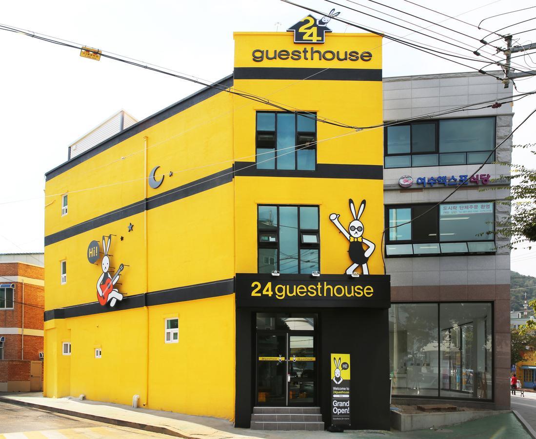 24 Guesthouse Yeosu Exterior photo