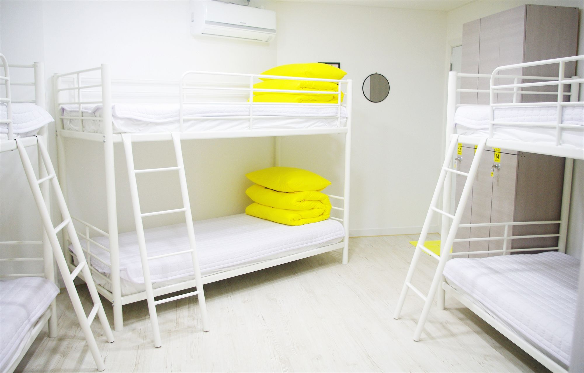 24 Guesthouse Yeosu Exterior photo