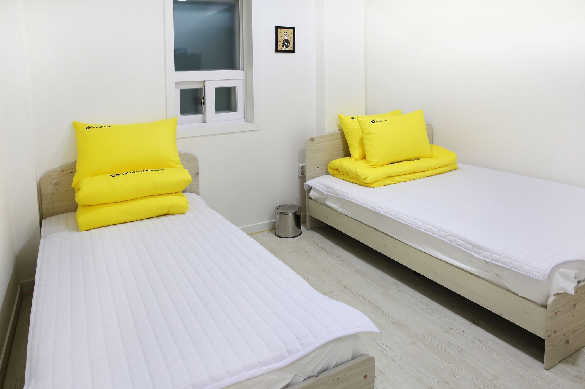 24 Guesthouse Yeosu Exterior photo